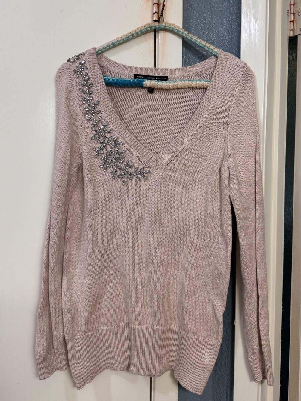 XS WHBM Embellished cashmere blend V-Neck Women's Sweater in light brown